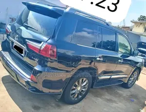 Lexus LX 570 AWD 2016 Noir