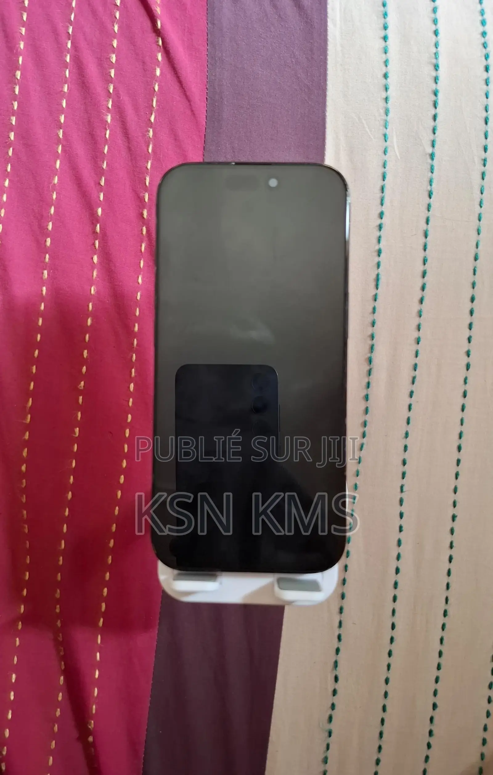 Nouveau Apple iPhone 16 Pro 256 GB Noir