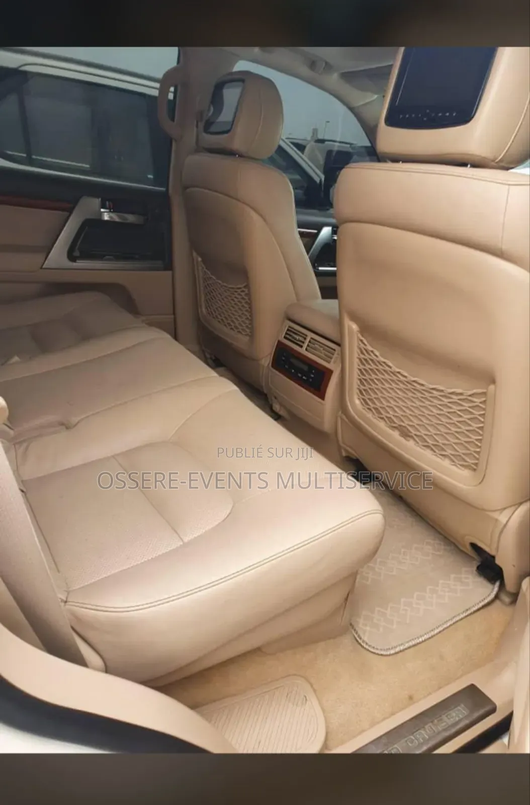 Toyota RAV4 XLE Premium 2025 Blanc