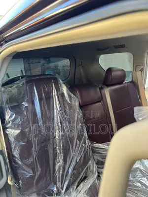 Toyota Land Cruiser Prado 2.8 2019 Noir