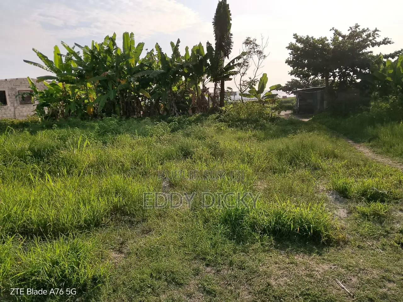 Terrain Titré 250m2, Raffinerie Coraf