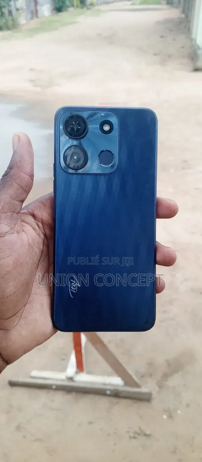 Itel A60s 64 GB Bleu