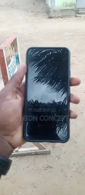 Itel A60s 64 GB Bleu