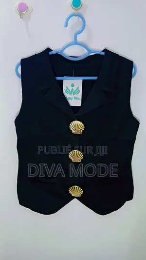 Top Zara Parfait Pour Votre Outfit