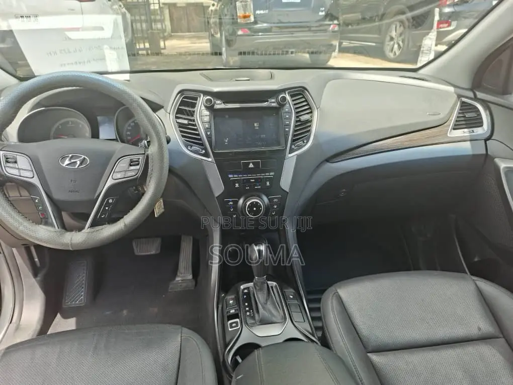 Honda Accord Touring 4dr Sedan FWD (3.5L 6cyl 6A) 2013 Gris