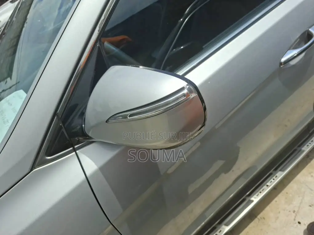 Honda Accord Touring 4dr Sedan FWD (3.5L 6cyl 6A) 2013 Gris