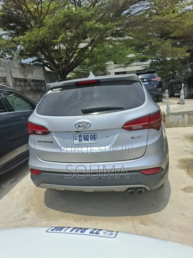 Honda Accord Touring 4dr Sedan FWD (3.5L 6cyl 6A) 2013 Gris