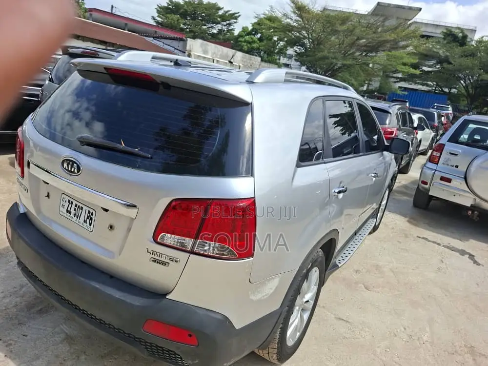 Kia Sorento 2009 Gris