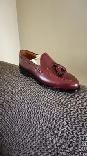 Chaussure Taille 39 Anglaise 60.000cfa