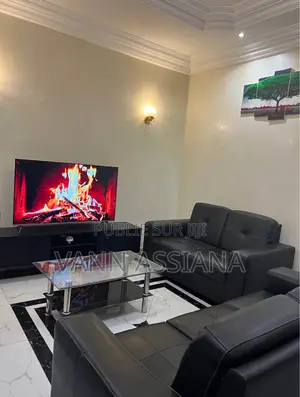 Furnished 2chbre Appartement dans Pointe-Noire à Louer