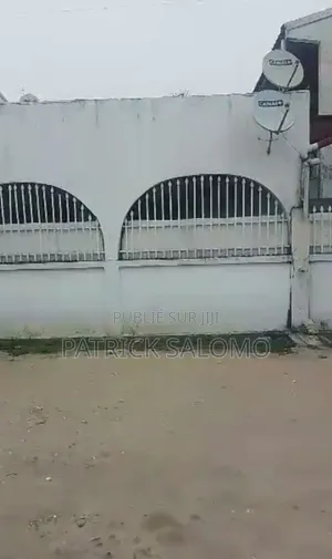 4chbre Duplex dans Duplex, Moungali à Vendre