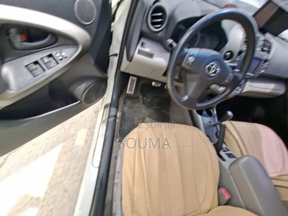 Toyota RAV4 Automatic 2003 Blanc