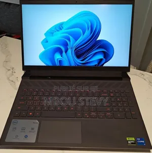 Ordinateur portable Dell G15 5535 16GB Intel Core i7 SSD 512GB