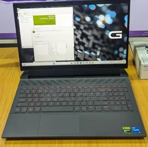 Ordinateur portable Dell G15 5535 16GB Intel Core i7 SSD 512GB