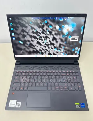Ordinateur portable Dell G15 5535 16GB Intel Core i7 SSD 512GB