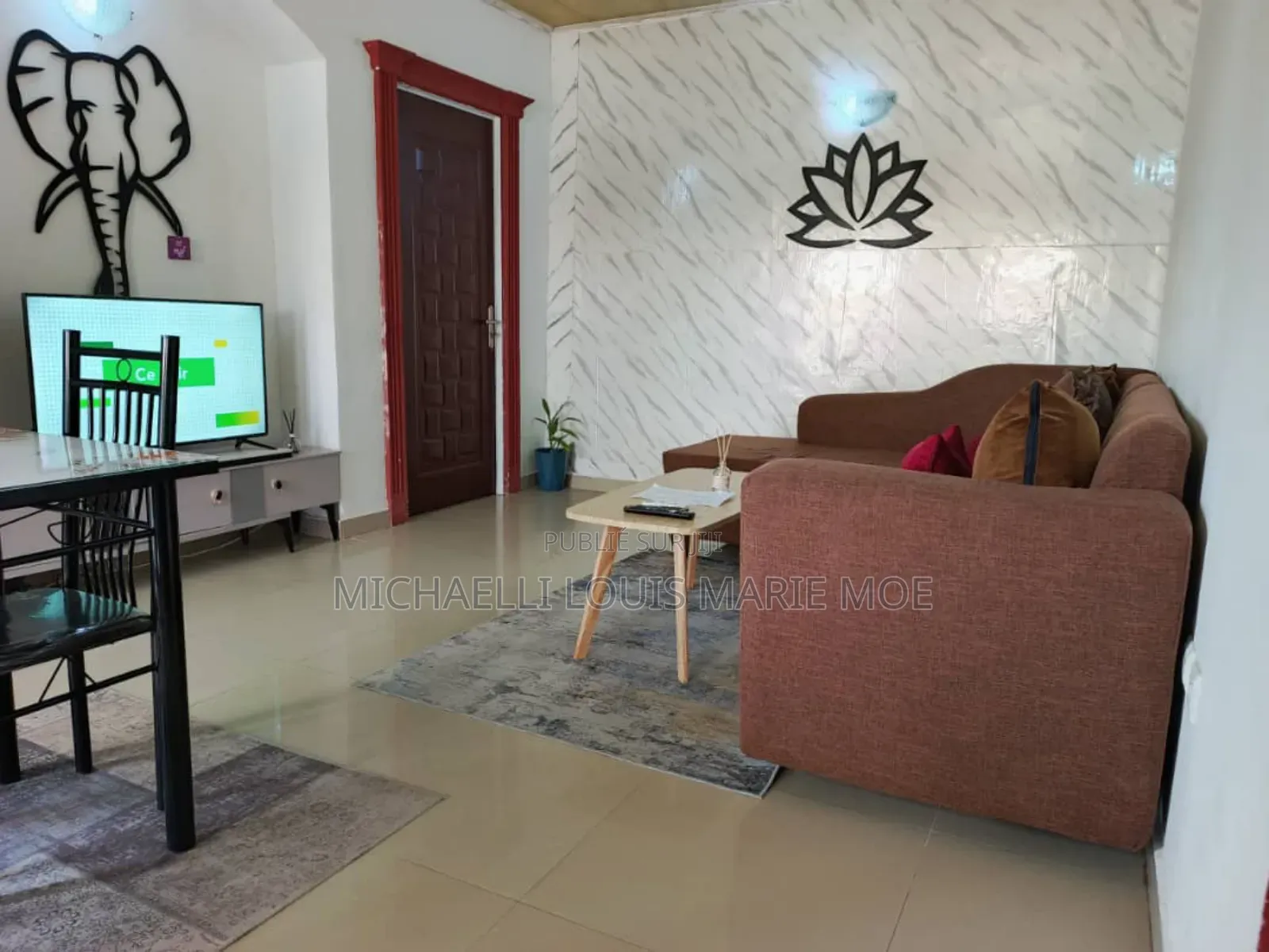 Furnished 2chbre Appartement dans Wharf, Lumumba à Louer