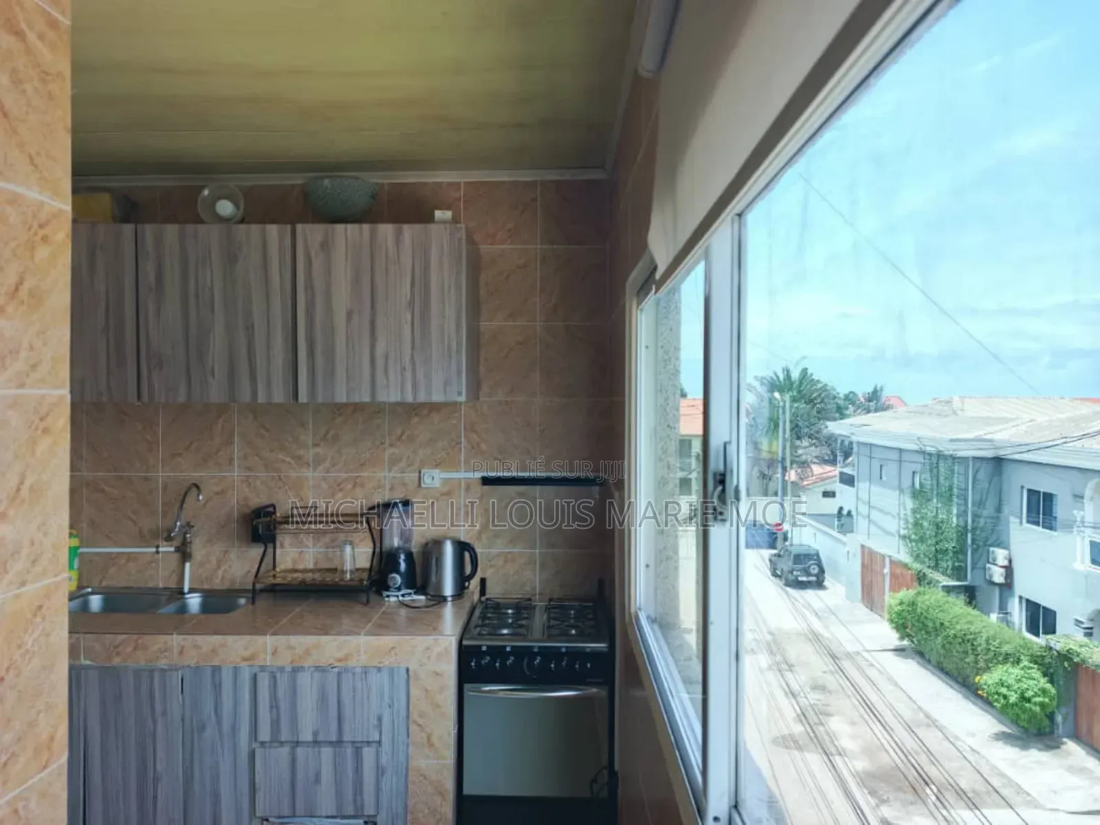 Furnished 2chbre Appartement dans Wharf, Lumumba à Louer