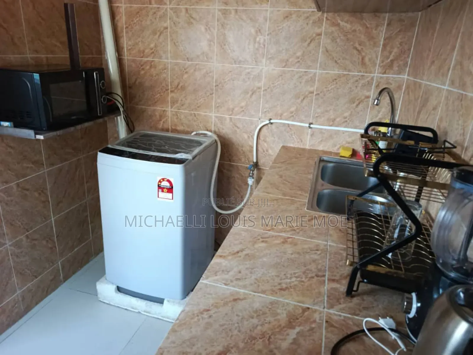 Furnished 2chbre Appartement dans Wharf, Lumumba à Louer