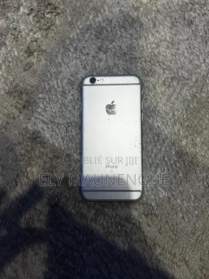 Apple iPhone 6s 32 GB Gris