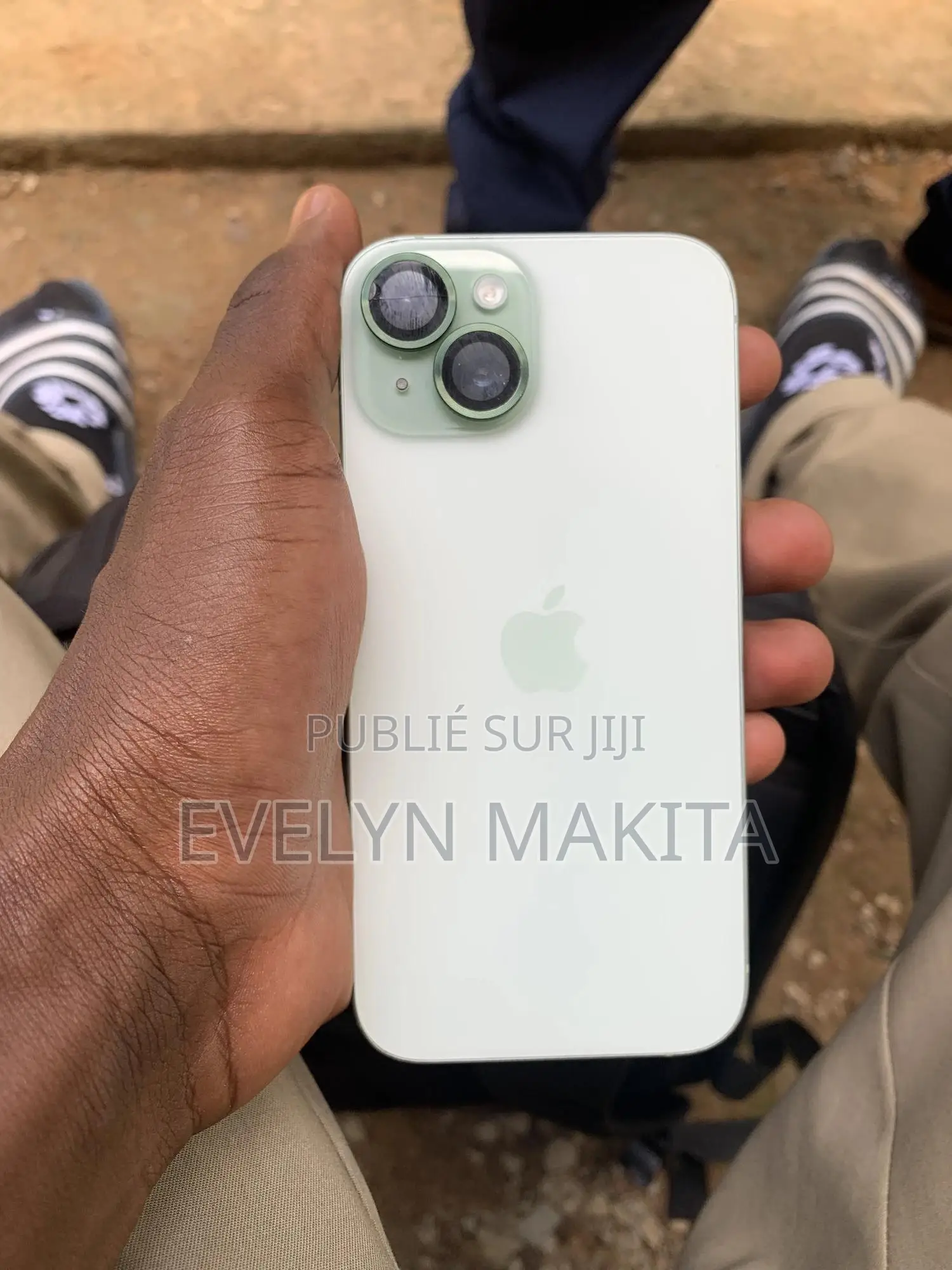 Apple iPhone 15 128 GB Vert