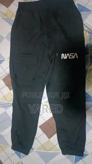 Pentalon À Vendre À Brazzaville