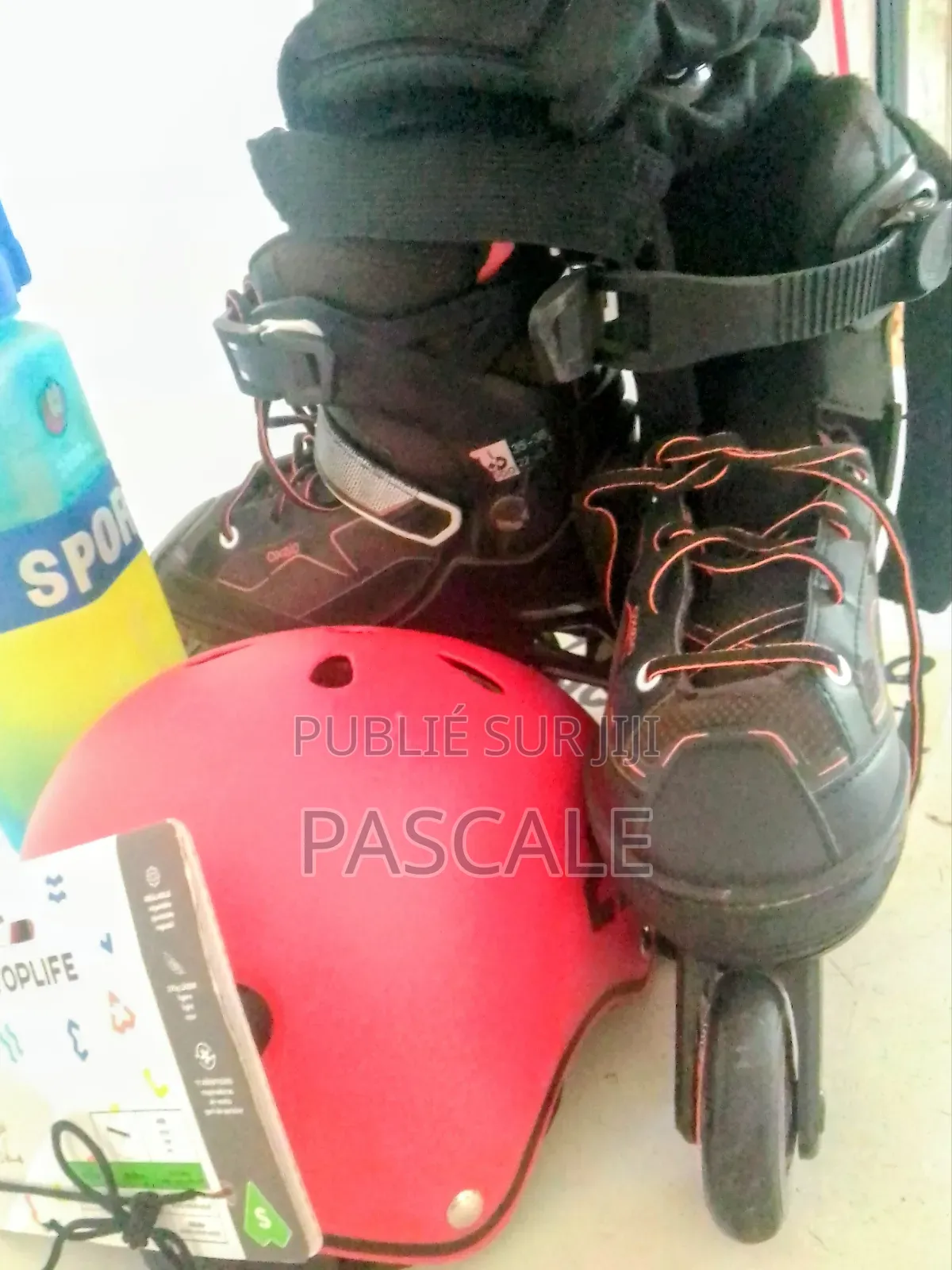 Patin Protection Et Casque À Vendre Pointure 35 38 Avec Réglage