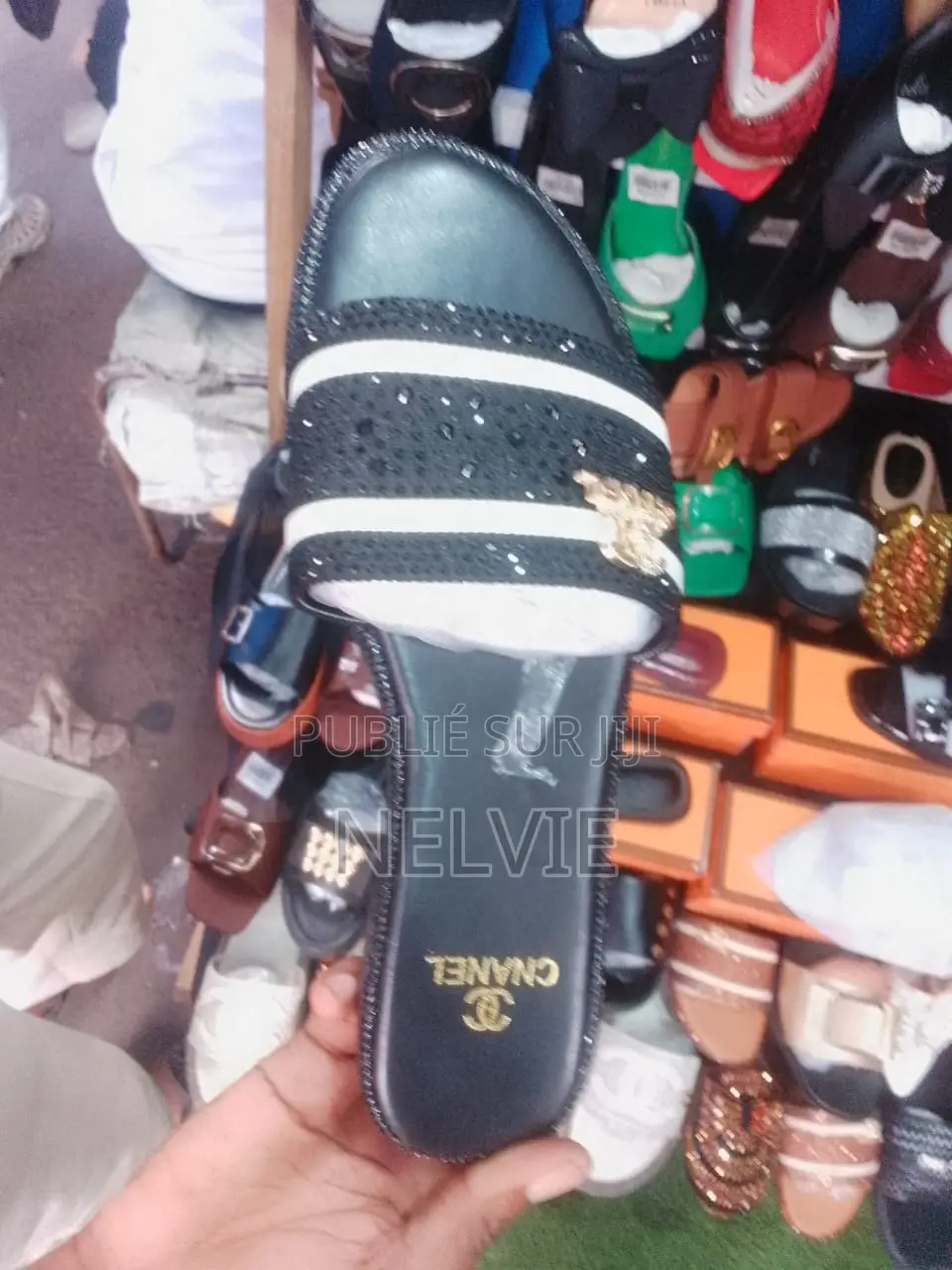 Sandales Très Durable