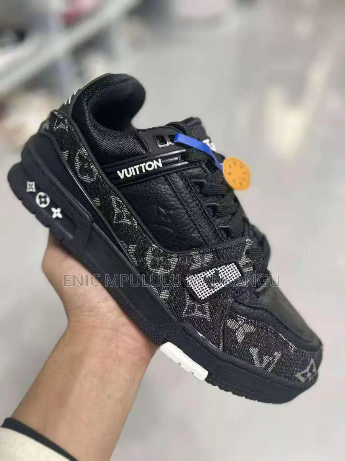 Arrivage À Pointe-Noire