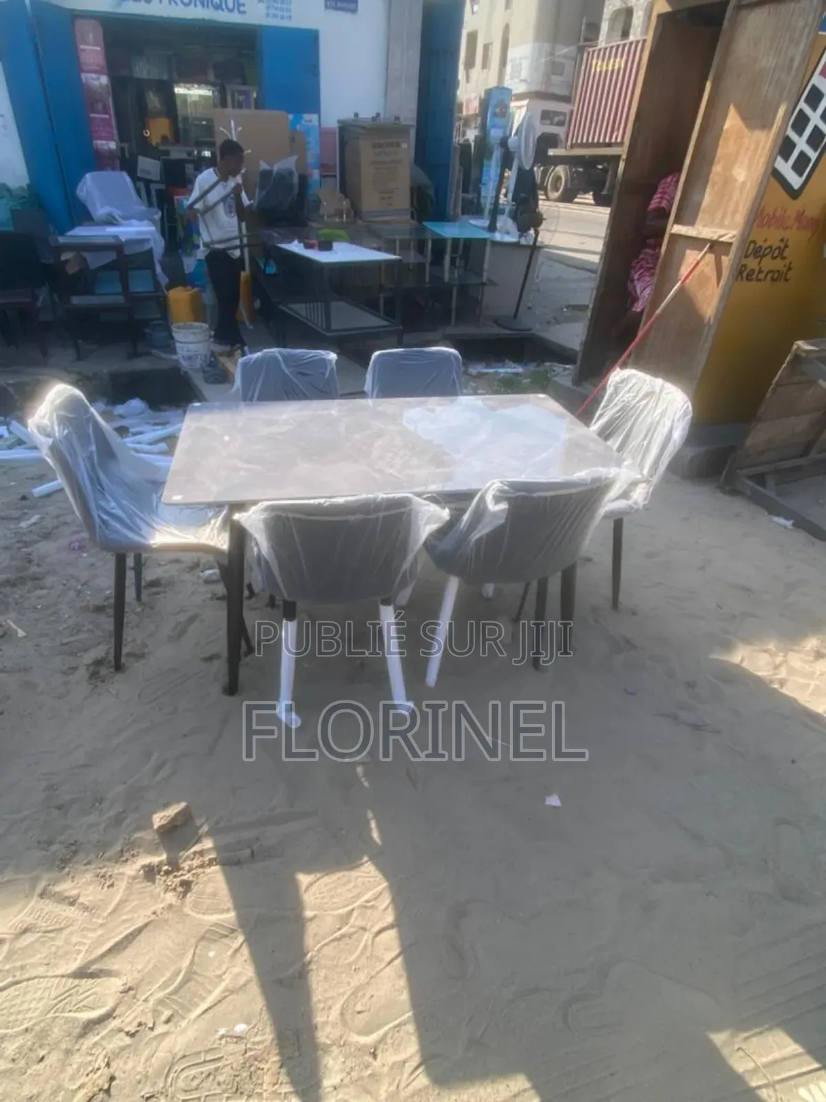 Articles De Qualités Supérieurs Disponible Nouvelle Arrivage