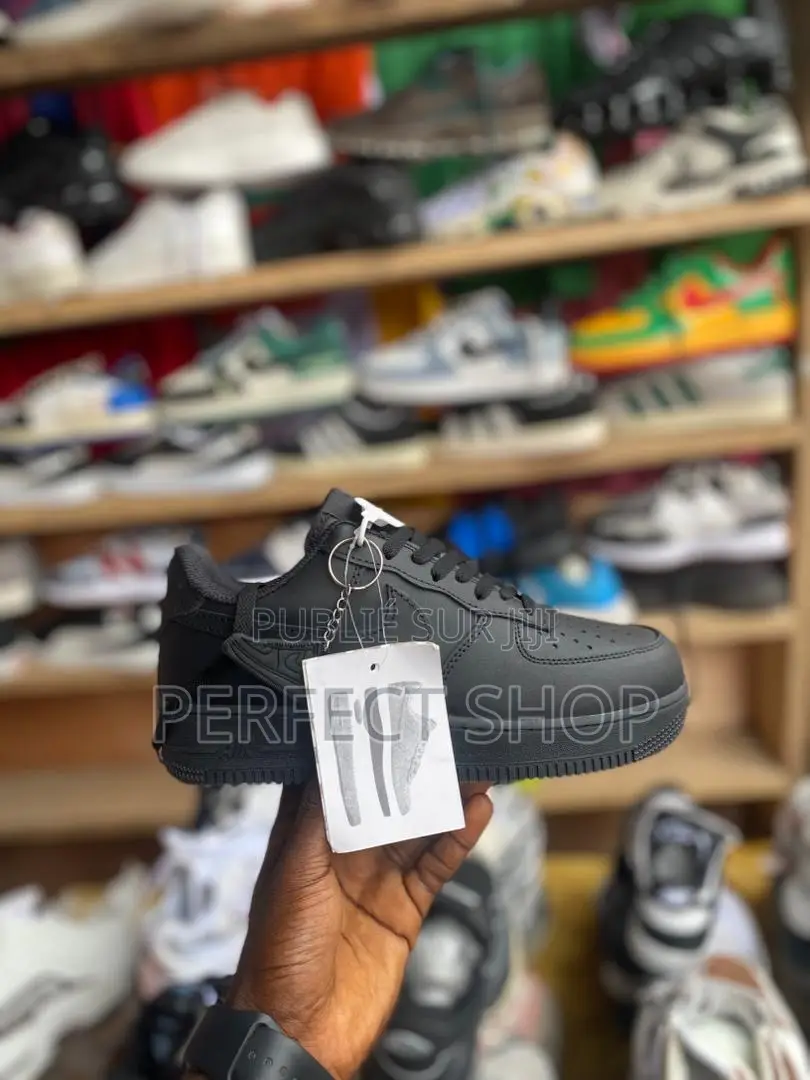 Nike Air Force 1