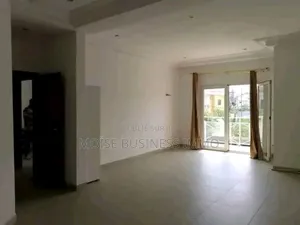 2chbre Appartement dans Moïse Business &, Lumumba à Louer