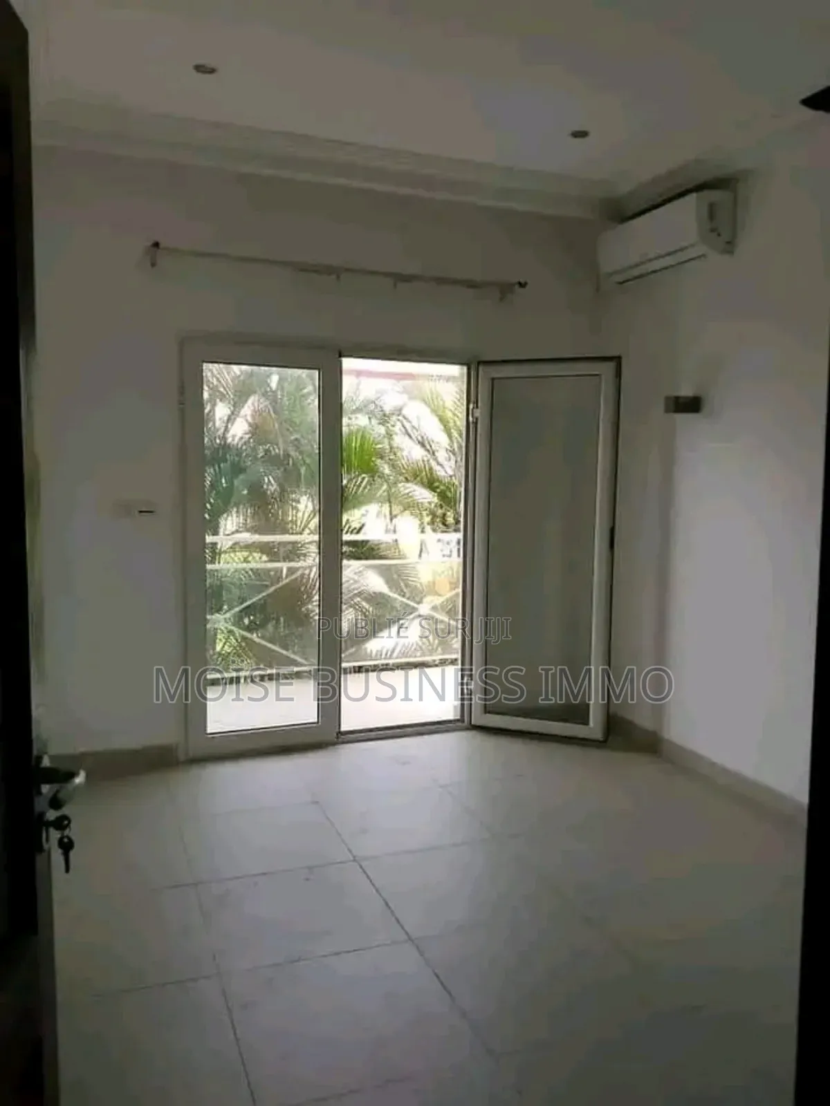 2chbre Appartement dans Moïse Business &, Lumumba à Louer