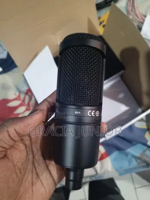 Micro Studio Professionnel Audio Technica at-2020
