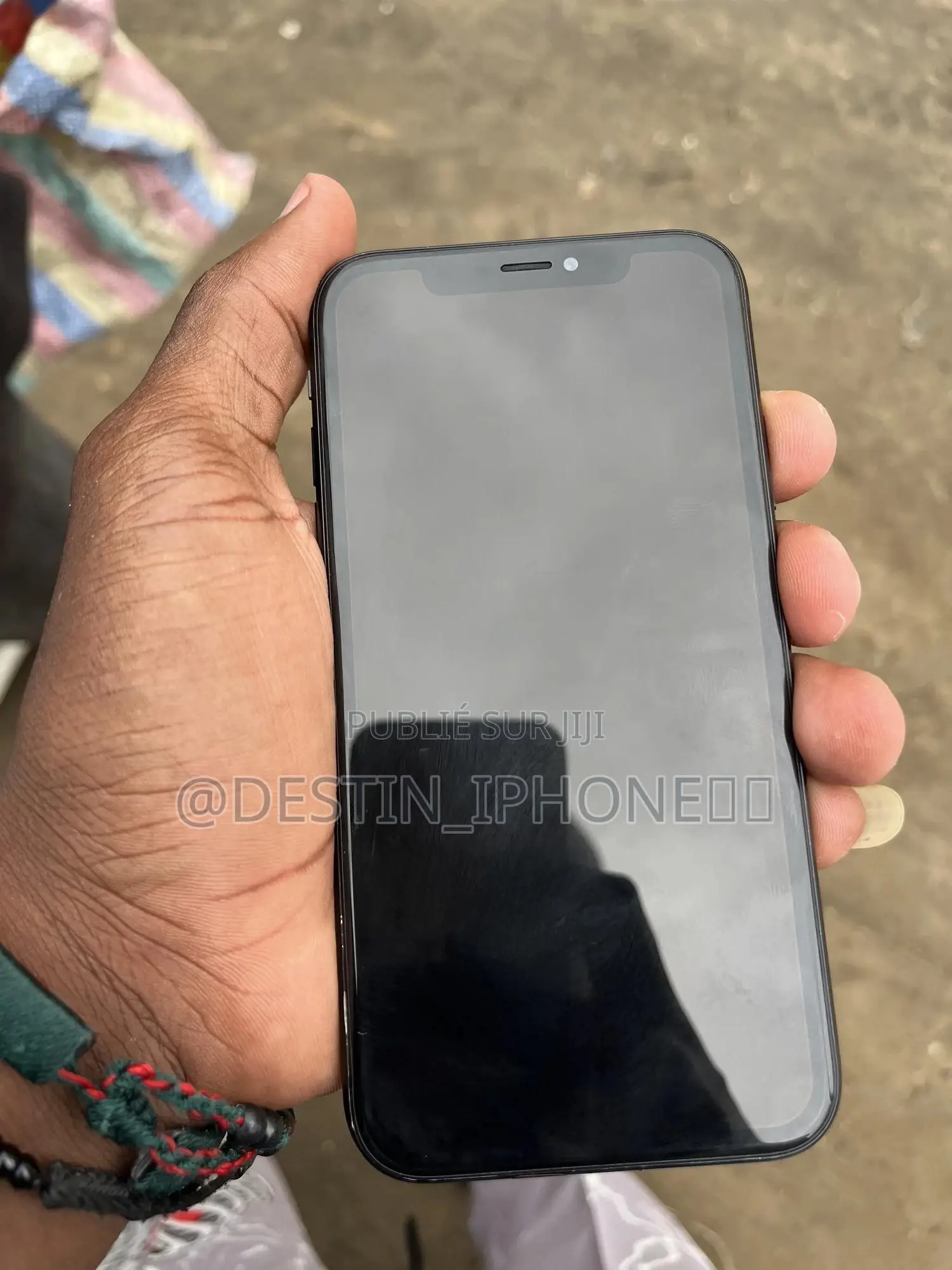 Apple iPhone XR 64 GB Noir
