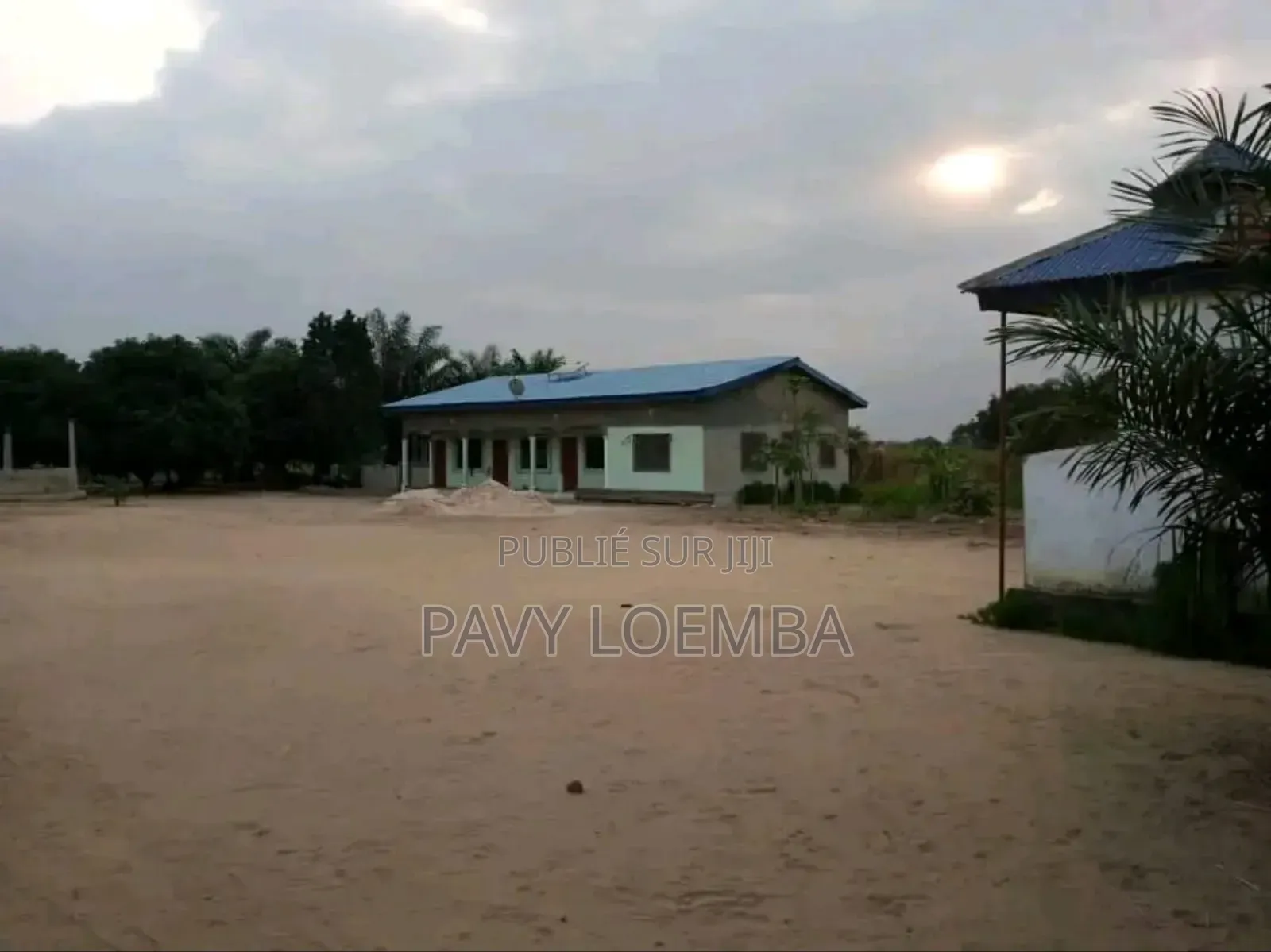 Terrain Vide À Vendre