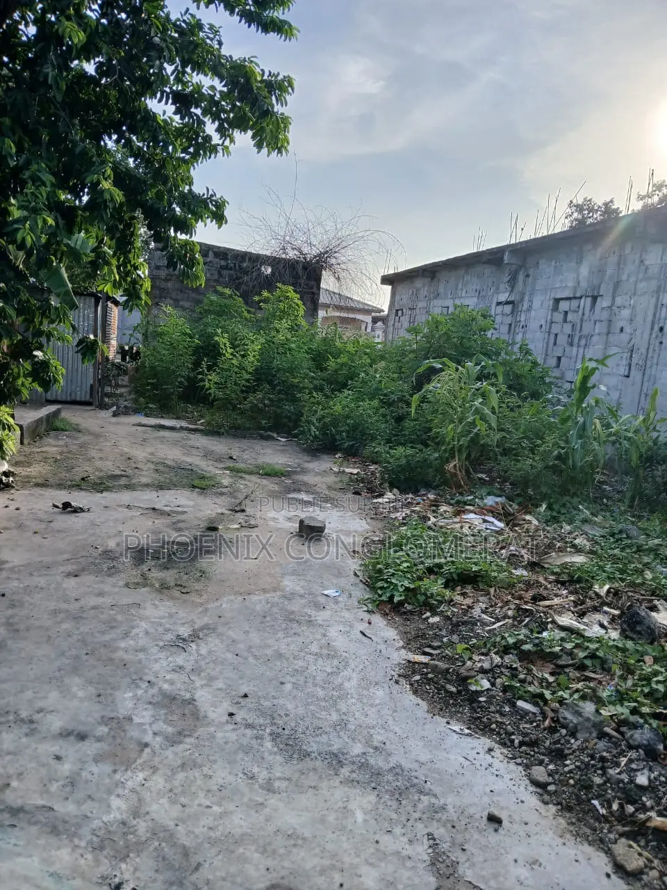 Vente Prioritaire – Opportunité À Mpaka