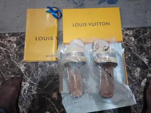 Sandale Louis Vuitton Neuves- Beige Et Argent