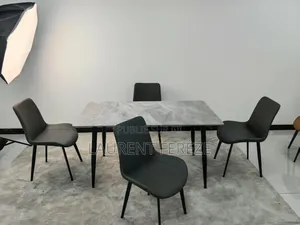 Table À Manger De 4 À 6 Chaises
