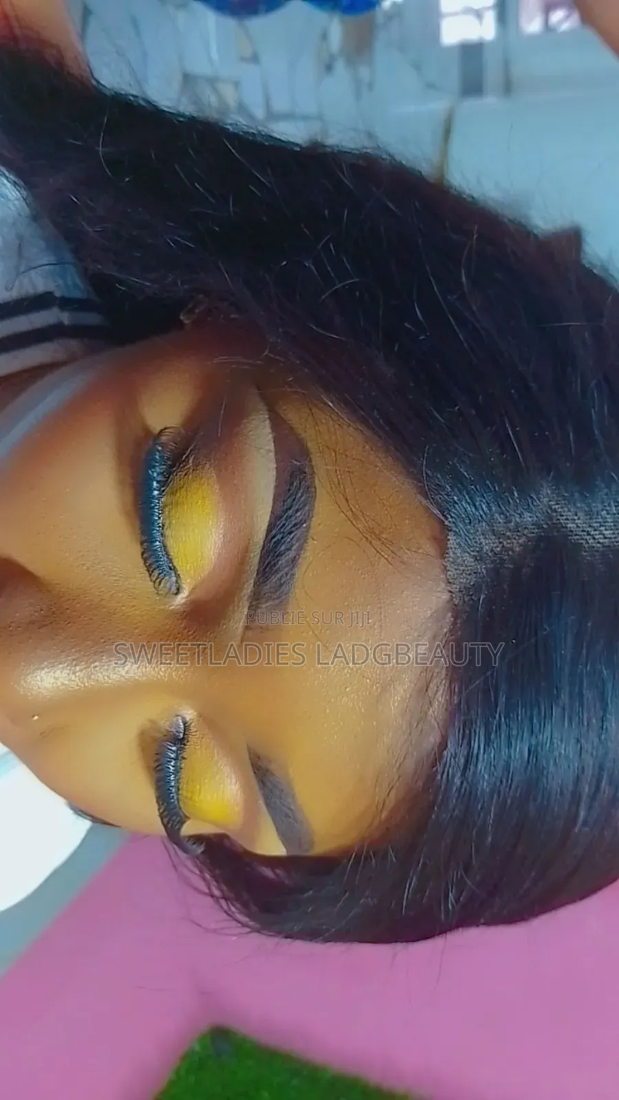 Votre Jour Spécial Mérite Un Maquillage Étoilé Haut Standing