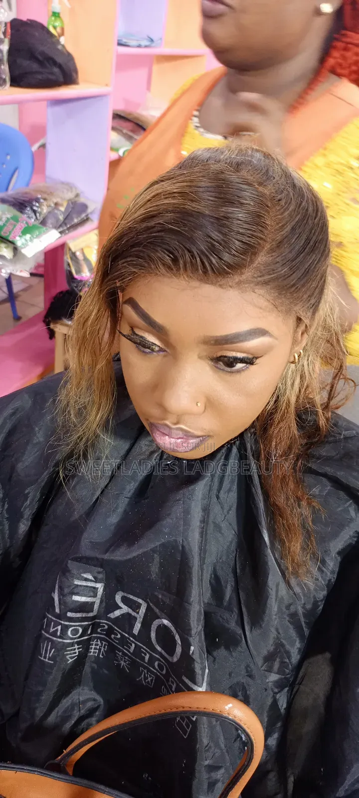 Votre Jour Spécial Mérite Un Maquillage Étoilé Haut Standing