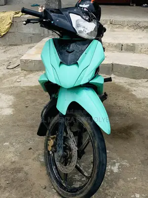 TVS Neo NX 2010 Noir