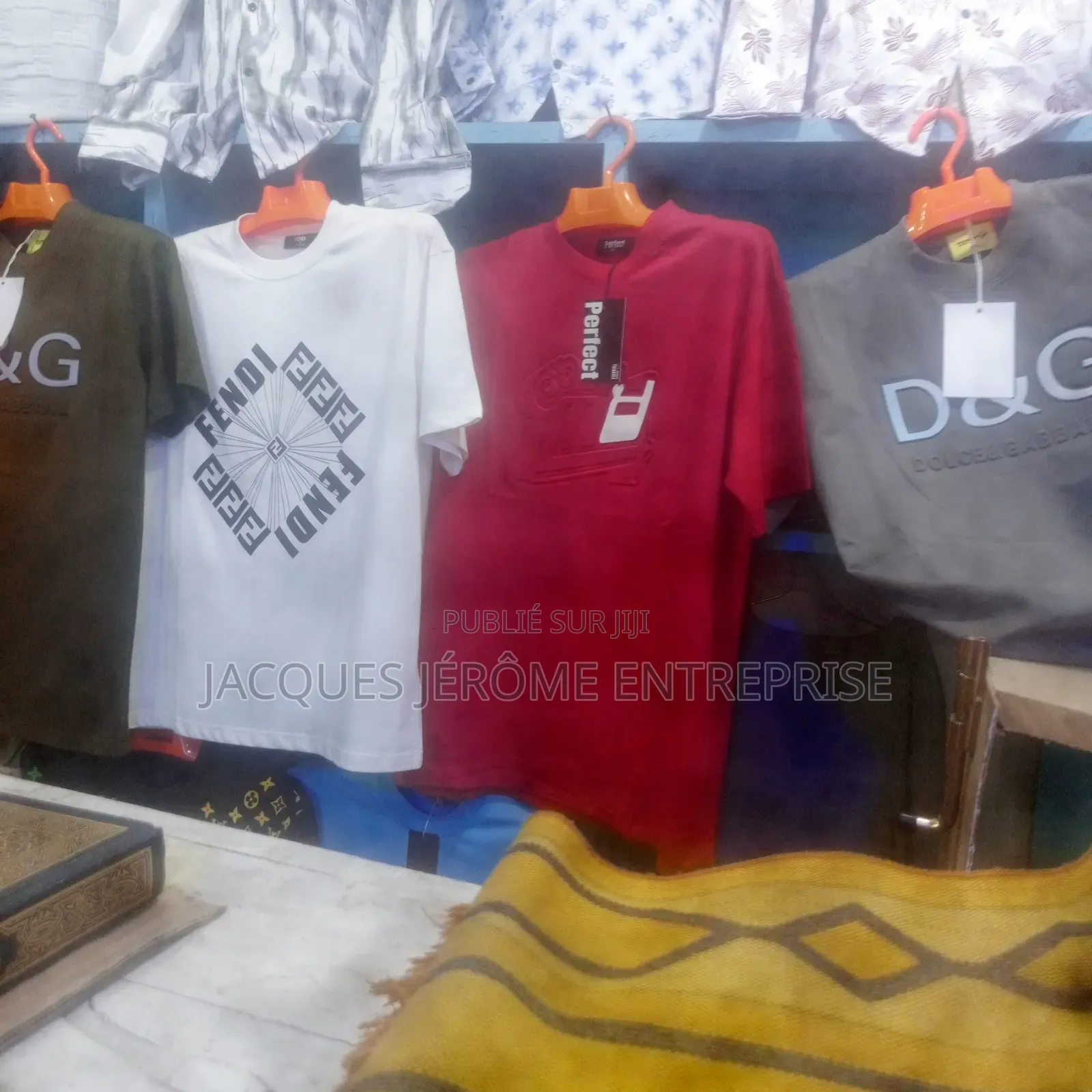 T-Shirts Toutes Les Marques