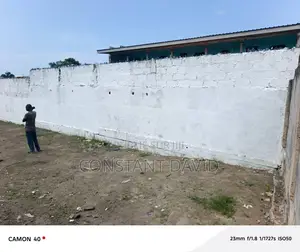 Terrain 282 M2 À Vendre Au Grand Marché À 2 Min Du Nouveau Franprix