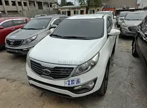 Toyota Century 5.0 V12 6AT 2014 Blanc