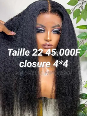 Perruque Kinky Et Lisse