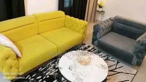 Furnished 2chbre Appartement dans Ndako Tendance, Lumumba à Louer