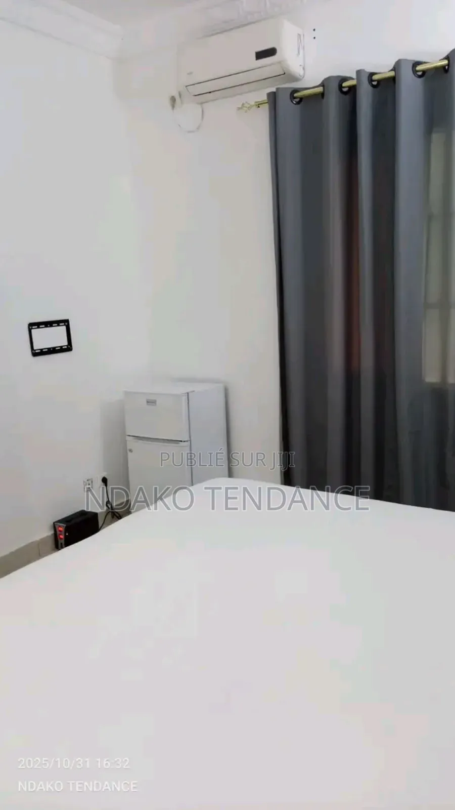 Furnished 2chbre Appartement dans Ndako Tendance, Lumumba à Louer