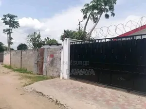 Villa À Vendre Sur Brazzaville Qter : Madibou