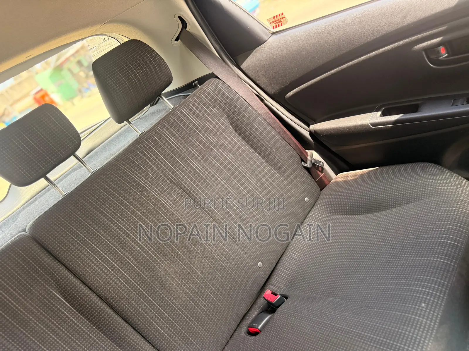 Toyota Vitz 2019 Blanc