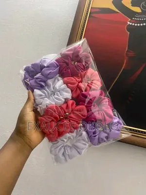 12 Chouchous en Satin À 1500